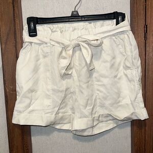 Aerie NWT Cream Safari Relaxed High Rise Shorts